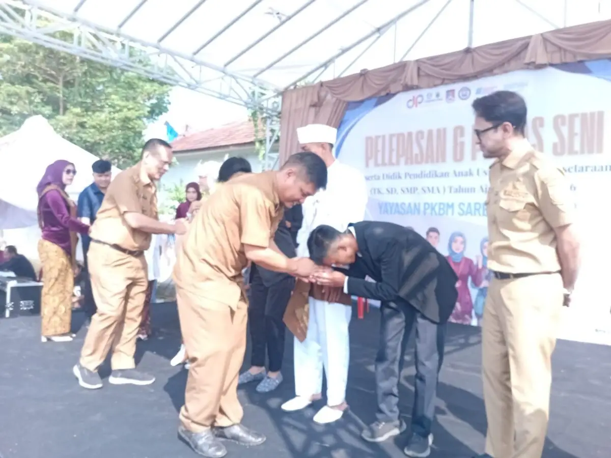 Pelepasan Peserta Didik PKBM Sarbini Berlangsung Meriah, 132 Siswa Resmi Lulus