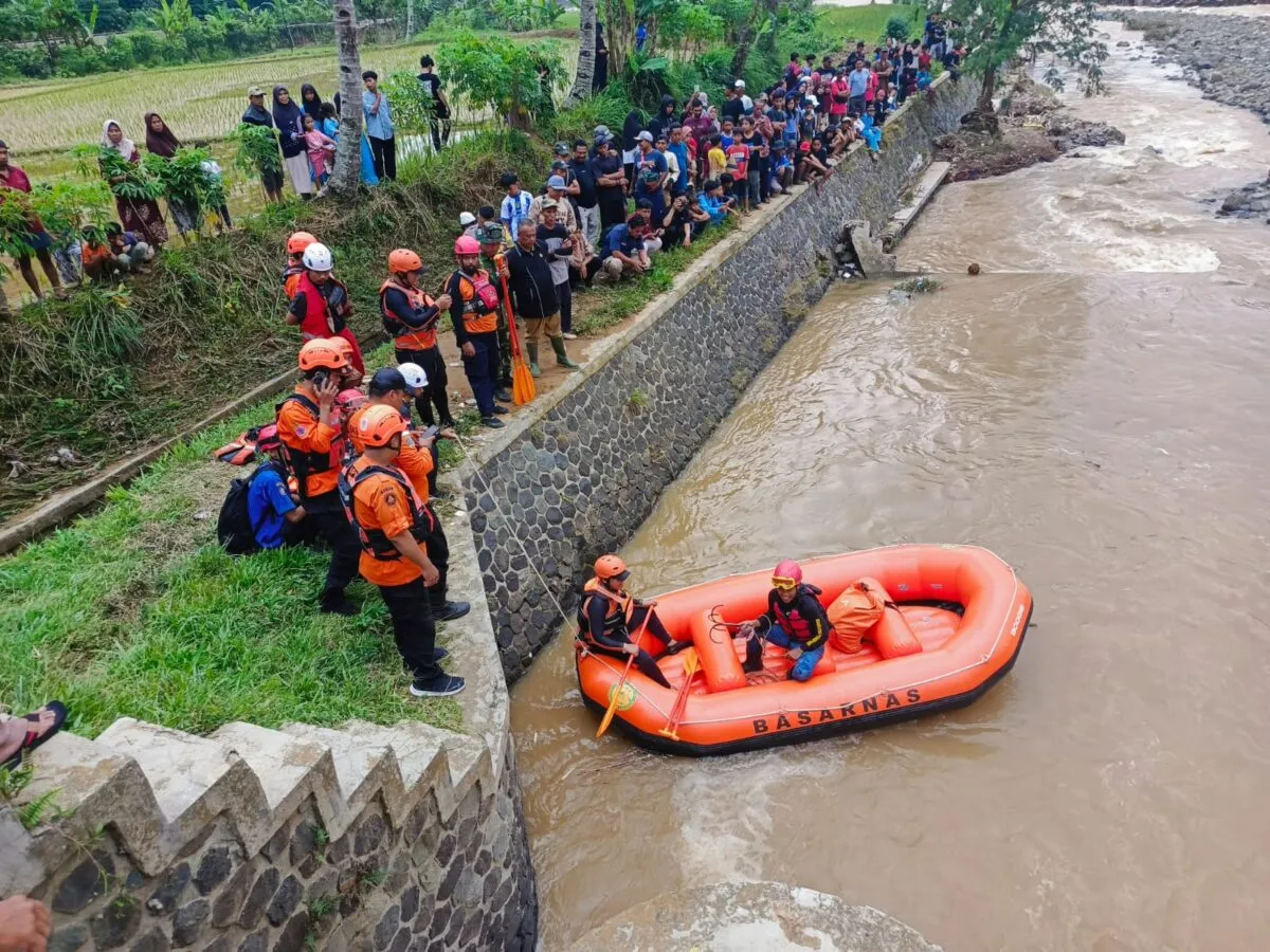 Sempat Dikira Hilang dari Rumah, Bocah 11 Tahun di Campaka Ternyata Tenggelam di Sungai