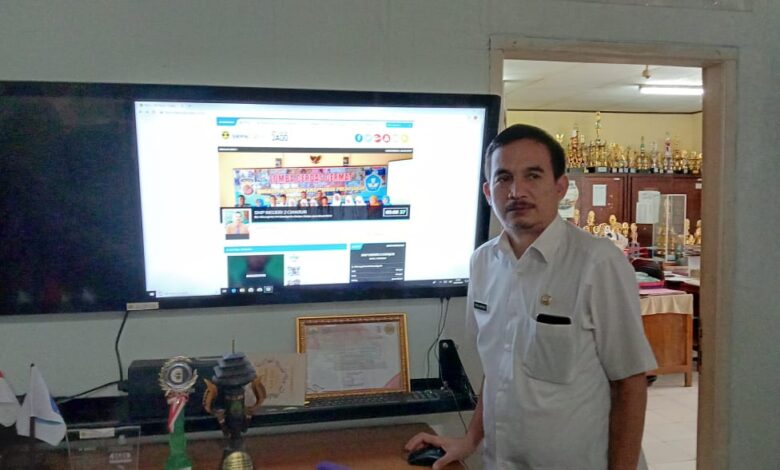 SMPN 2 Cianjur menerapkan program pembelajaran digital atau E-Learning