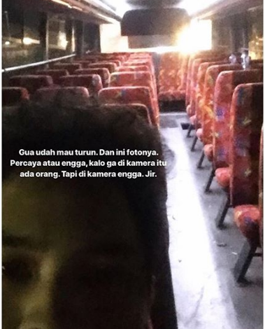 Viral Cerita 'Bus Hantu', Penumpang Penuh Tapi di Foto Sepi