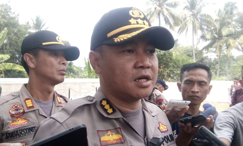 Empat Polisi Terbakar, Lima Tersangka Diamankan, Ini Perannya