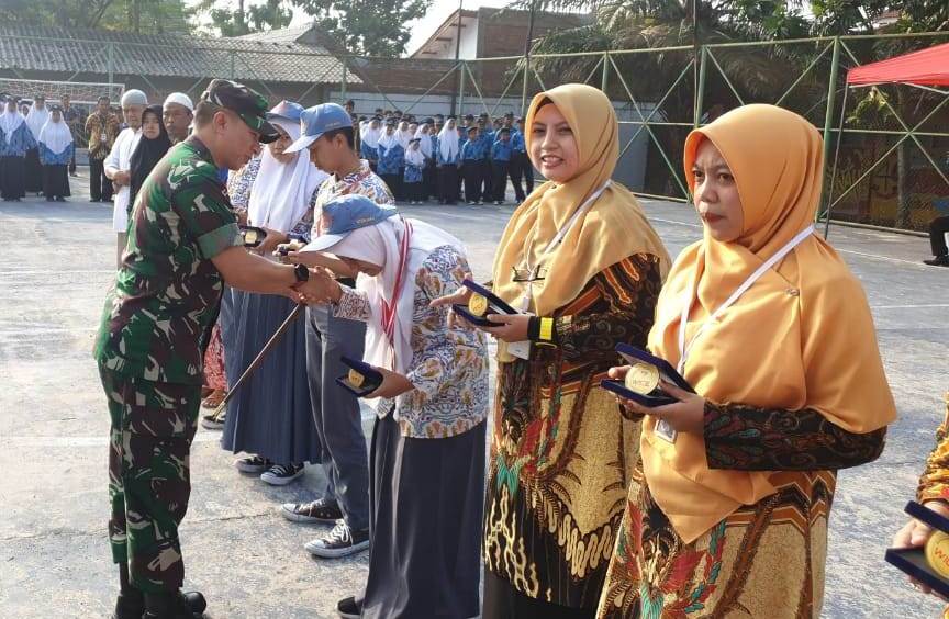 Dandim 0608 Apresiasi Siswa SMK Ar Rahmah