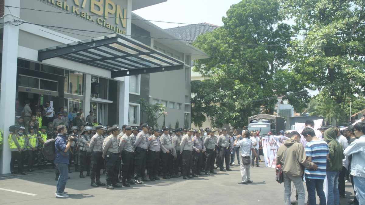 Banyak Kejanggalan, Rumpun Cianjur Unjuk Rasa ke ATR/BPN