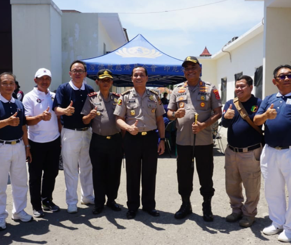 Polres Cianjur Gelar Baksos Pengobatan Gratis Bagi Warga Membutuhkan