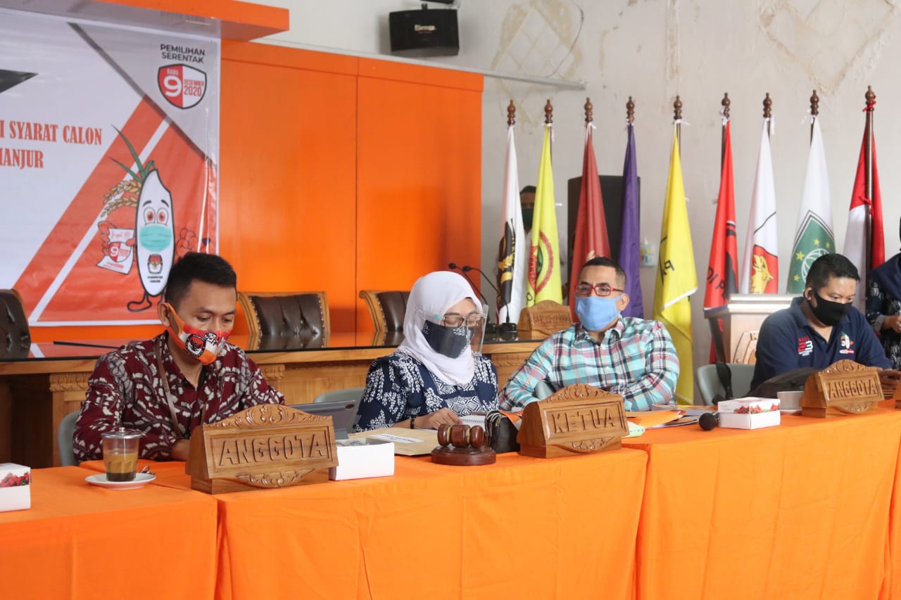 KPU Cianjur Gelar Rapat Pleno, Bapaslon Lolos Tes Kesehatan