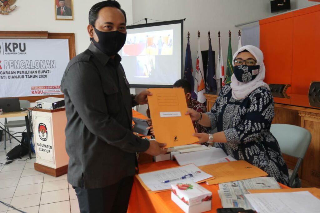 KPU Cianjur Gelar Rapat Pleno, Bapaslon Lolos Tes Kesehatan