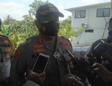 Polres Cianjur Buru Model Foto Bugil yang Viral