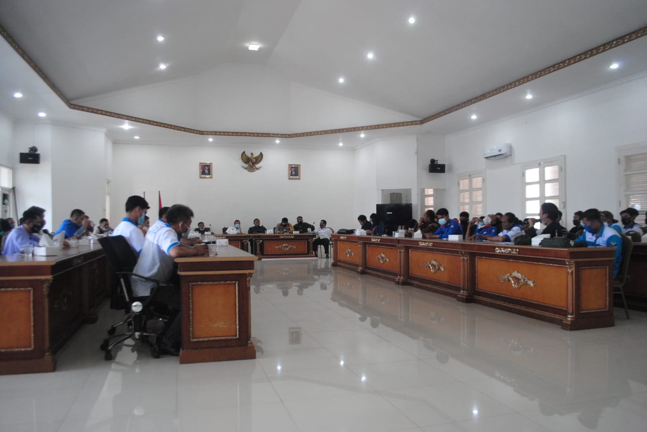 Merasa Aspirasinya Tidak Didengar Pemerintah, Buruh Cianjur Kecewa