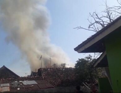Tiga Rumah Kebakaran di Gang Nangka, Cianjur