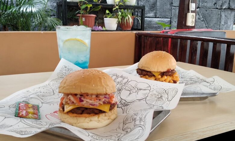 Cobain Plump Burger! Burger Berkualitas Tanpa MSG dengan Rasa yang Lezat