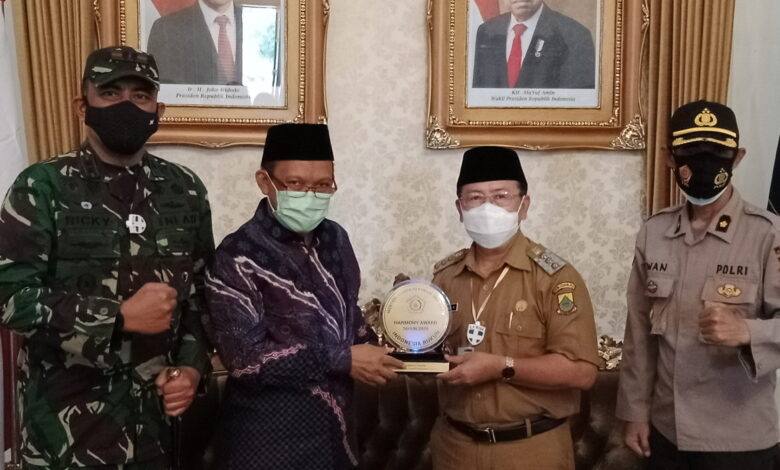 Kabupaten Cianjur mendapatkan penghargaan Harmony Award 2020