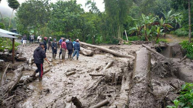 Banjir Bandang Terjang Gunung Mas Bogor, 474 Warga Segera Mengungsi