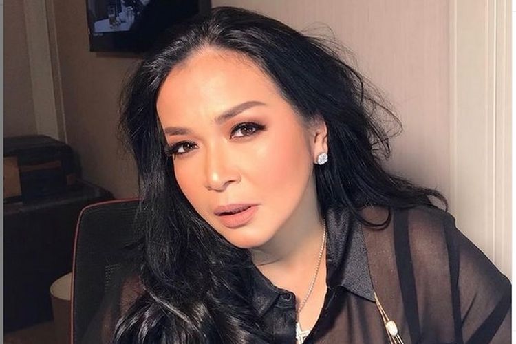 Nikita Mirzani Kunjungi Jennifer Jill Usai Ditetapkan Sebagai Tersangka Kasus Narkoba Jenis Sabu