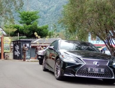 Presiden Indonesia ke-5, Megawati Soekarnoputri Kunjungi Kebun Raya Cibodas