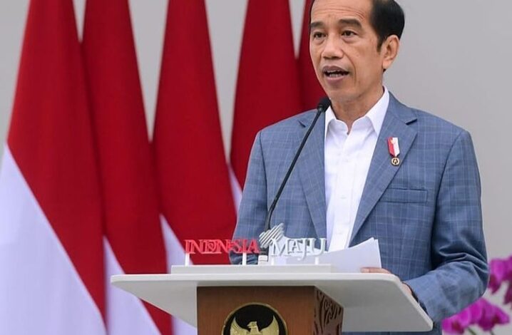 BAHASA: Peringati Hari Bahasa Ibu Internasional, Presiden Jokowi pun turut menyapa warga Indonesia dengan bahasa jawa lewat akun Twitter resminya. (Foto: Istimewa)