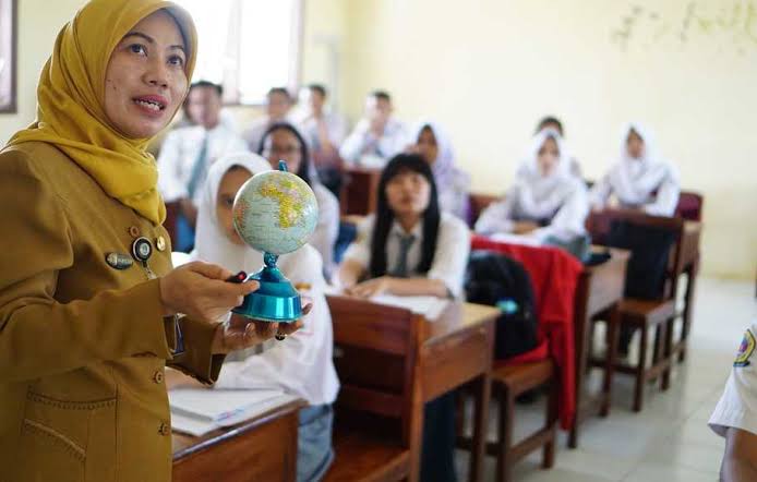 Perhimpunan Guru Minta Mendikbud Tuntaskan Masalah Pemecatan Guru Honorer yang Viral di Medsos