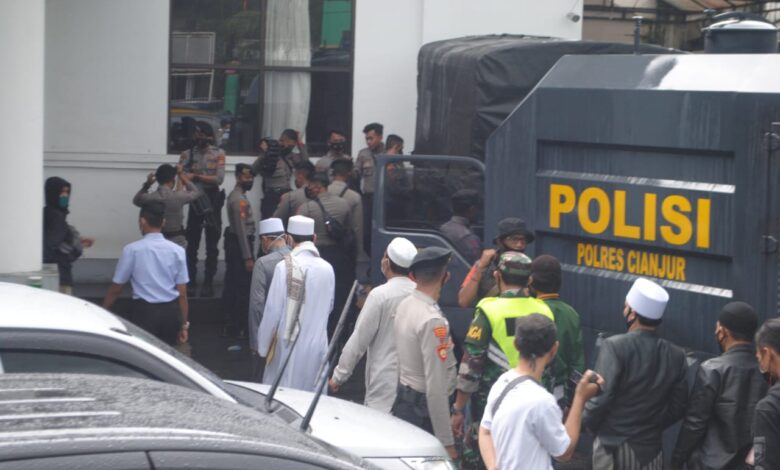 Tuntut Keadilan Rizieq Shihab, Puluhan Anggota Eks FPI Gelar Unjuk Rasa di Kantor Kejaksaan Negeri Cianjur