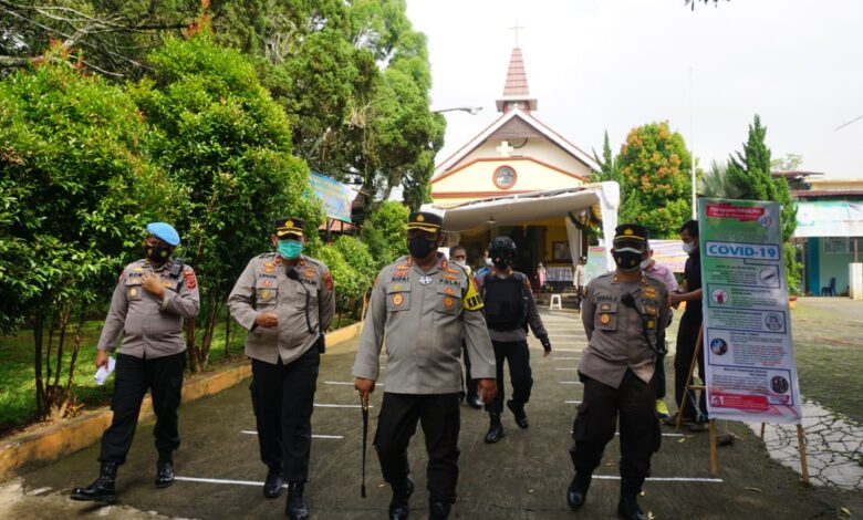 Patroli ke Sejumlah Gereja, Polres Cianjur Pastikan Keamanan Terkendali