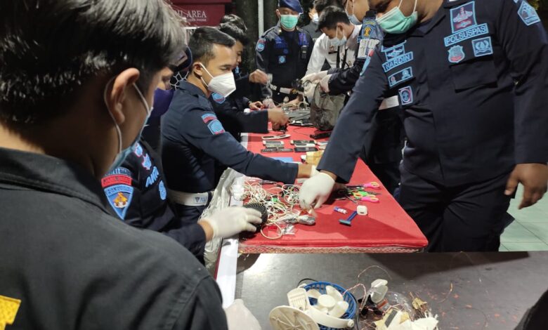 Belasan Handphone Milik WBP Lapas Kelas II B Cianjur Berhasil Diamankan Petugas Gabungan