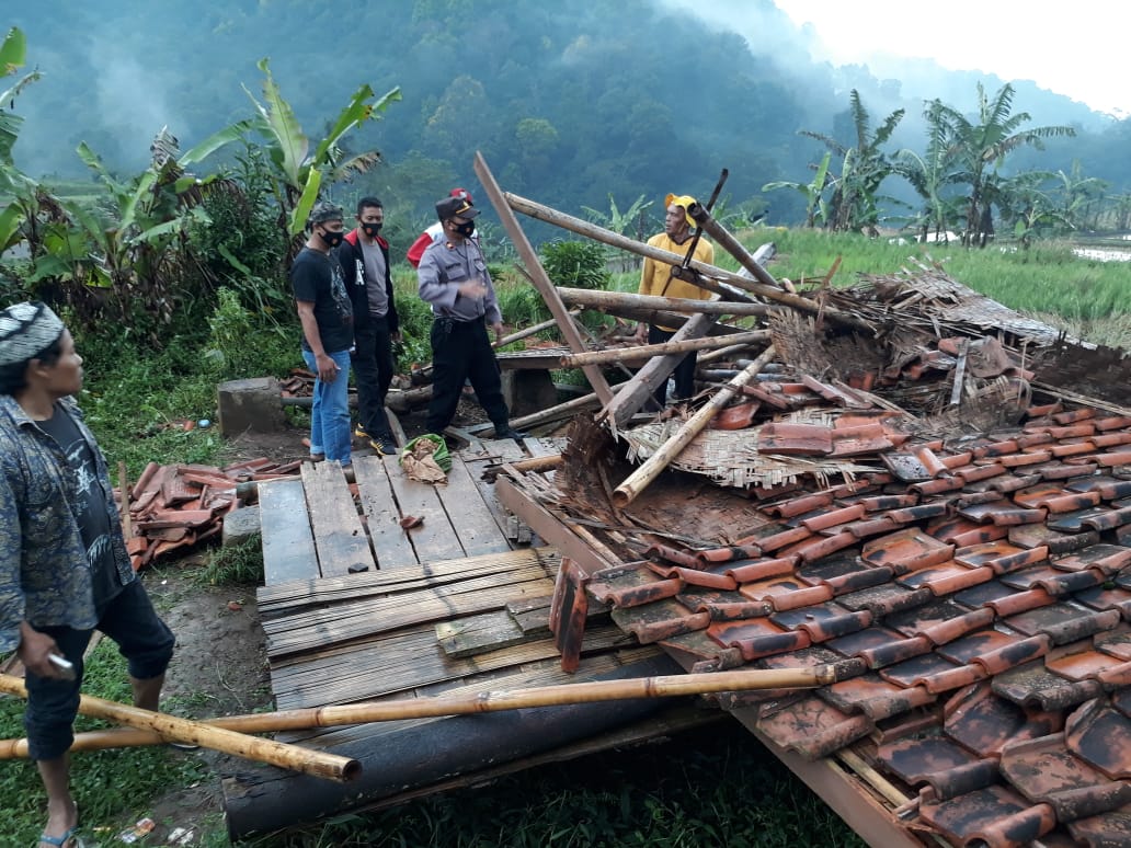 Cianjur Kerap Diterpa Angin Kencang, BMKG Minta Sejumlah Wilayah Waspadai Siklon Tropis Seroja