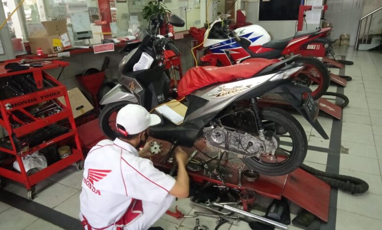 Performa Tetap Maksimal, Servis Motor Wajib Dilakukan Secara Rutin