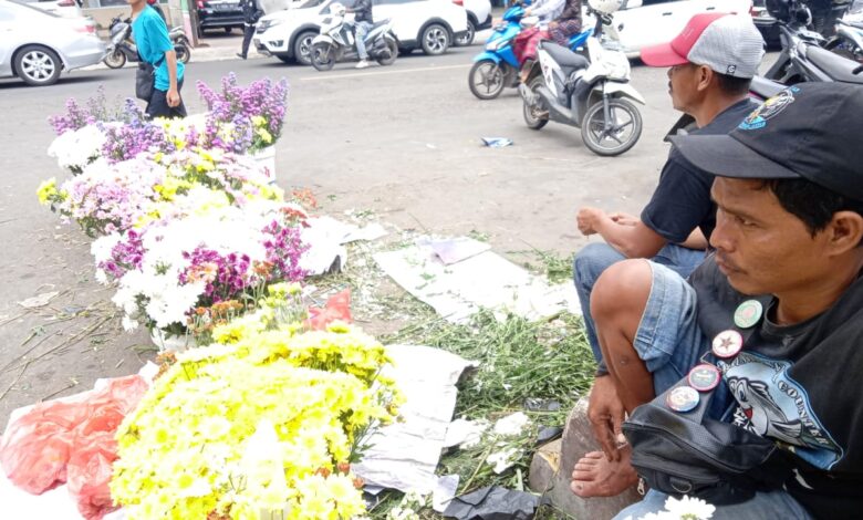 Hari Terakhir Ramadan, Pedagang Bunga Musiman di Cianjur Makin Menjamur