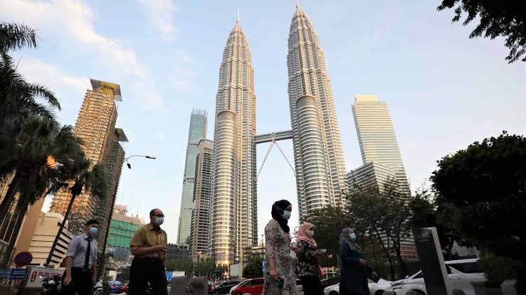 Tembus Kasus Harian Tertinggi, Malaysia Umumkan Lockdown Nasional