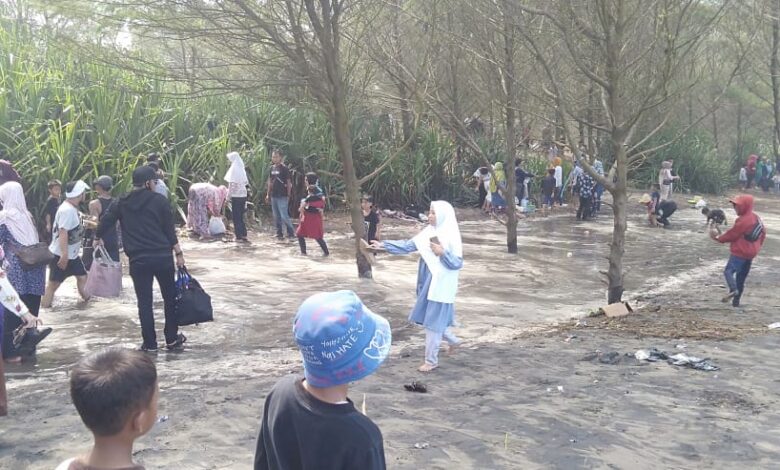 Empat Titik Pantai Selatan Cianjur Dilanda Rob, Pengunjung Harus Waspada