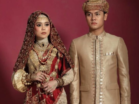 Rizky Billar Umumkan Rencana Pernikahan Bersama Lesti Kejora di Instagram, Netizen: Semoga Lancar!