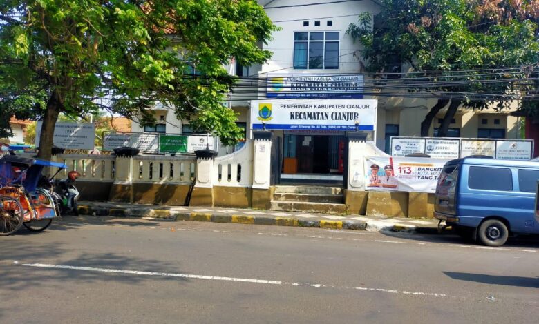 Perekaman KTP Libur di Hari Kerja, Warga Cianjur Resah