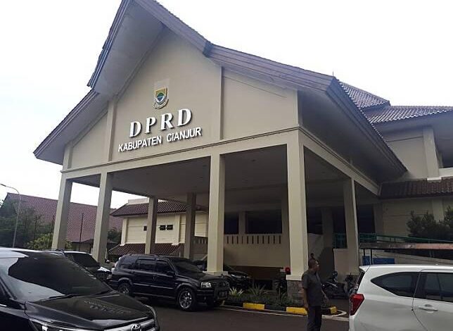 Masuk Gedung DPRD Kabupaten Cianjur, Wajib Disiplin Prokes