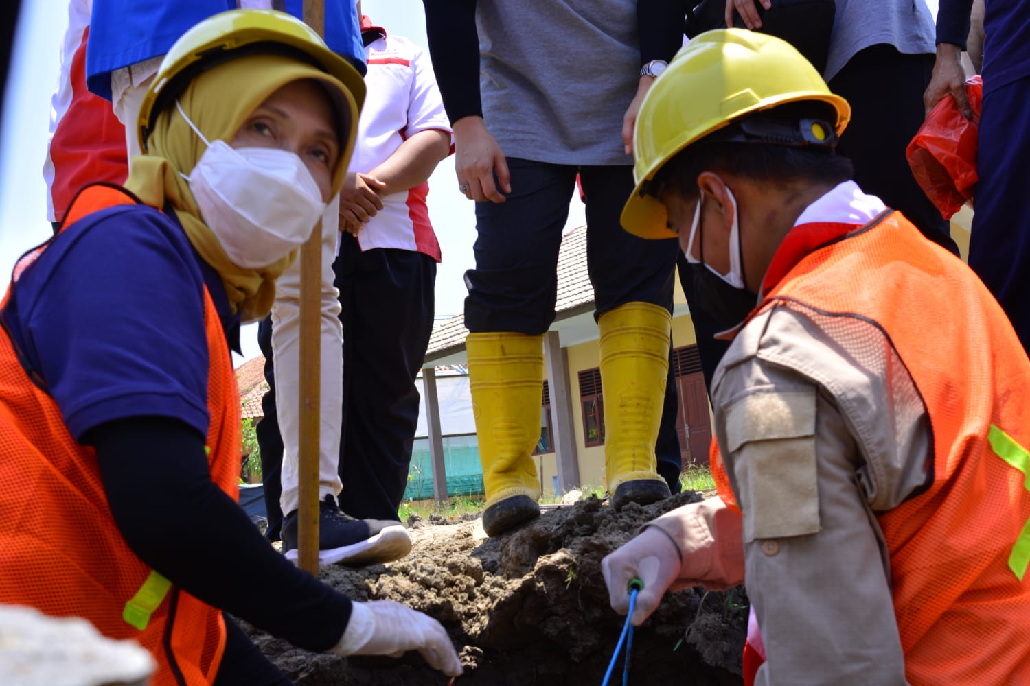 SMKN 1 Bojongpicung Bangun Ruang Praktik Otomotif