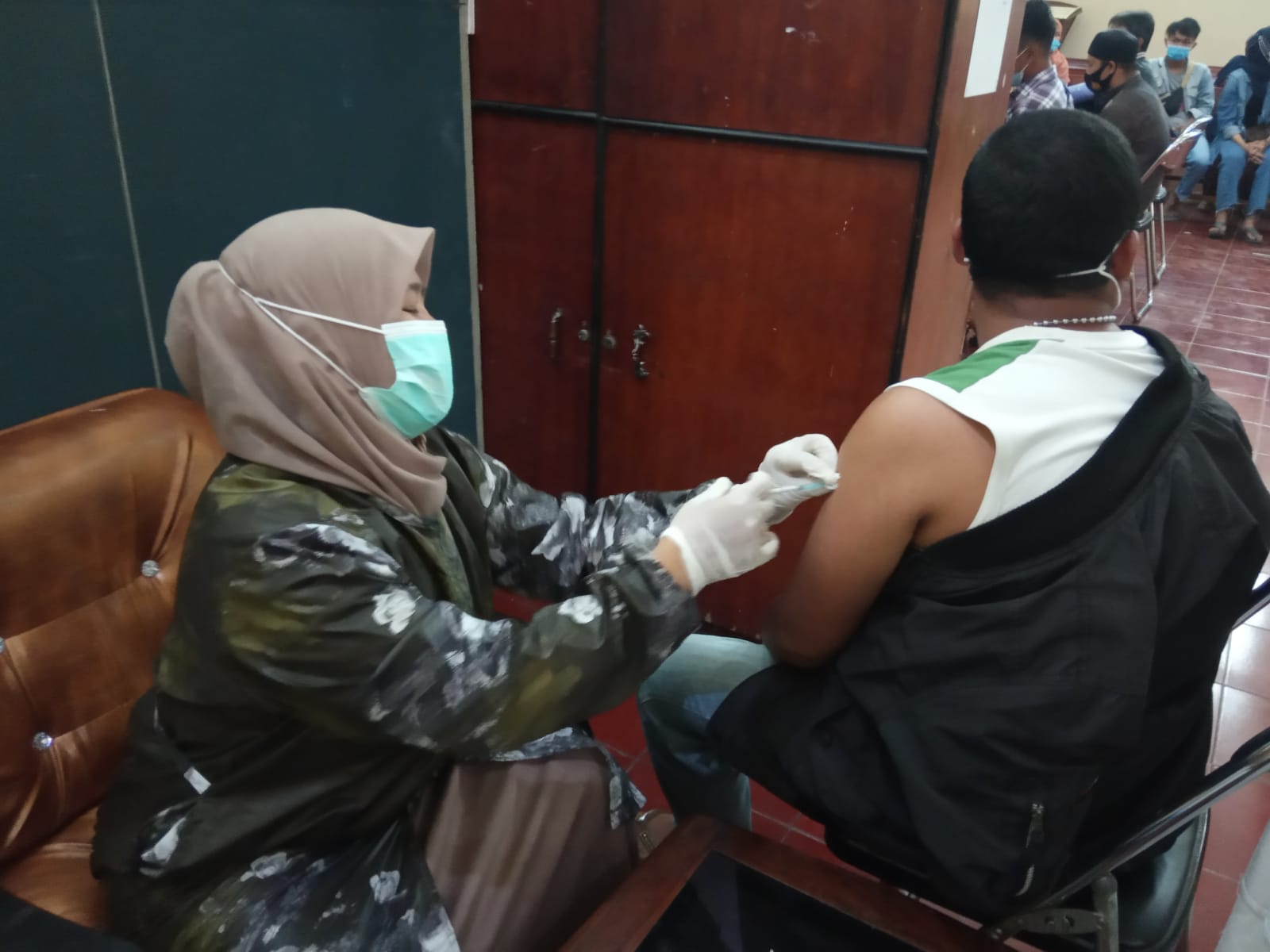 Antusias Meningkat, Pemdes Ciloto Kembali Gelar Vaksinasi bagi Masyarakat