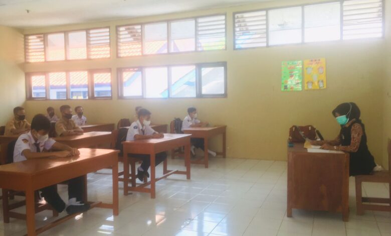 Cegah Klaster Covid-19, SMPN 5 Cianjur Terus Perketat Prokes Selama PTMT