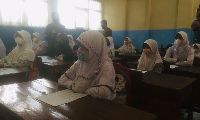 Cegah Klaster Covid-19 di Kalangan Siswa, Kantin Sekolah Dilarang Buka