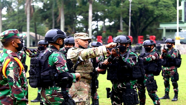 Yonif Raider 300 Latihan Bersama Tentara Amerika Selama 14 Hari di Cianjur