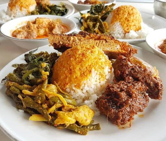 Keren! Kuliner Nasi Padang jadi Primadona di Expo 2020 Dubai