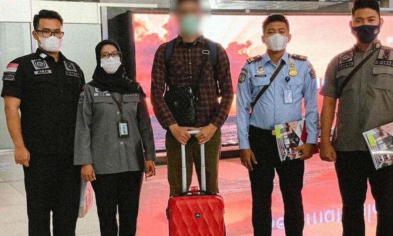 Imigrasi Cianjur Deportasi Seorang WNA Asal Aljazair karena Overstay