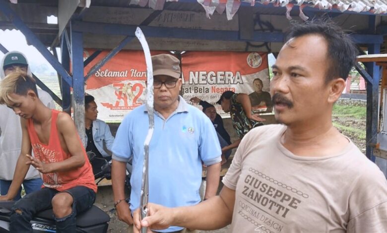 Dua Kelompok Pelajar Tawuran di Haurwangi, Sebuah Celurit Diamankan Warga