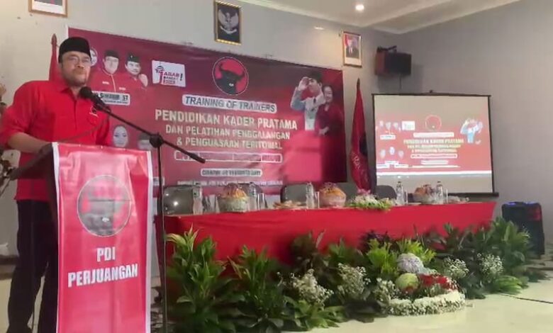 PDI Perjuangan Cianjur Gelar TOT Kader