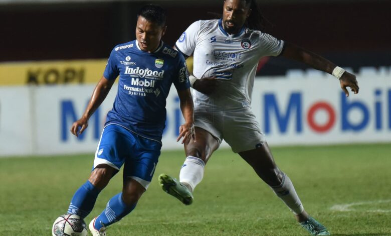 Persib Telan Kekalahan Atas Arema FC 0-1, Albert Ungkap Kekecewaan