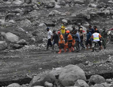Korban Jiwa Letusan Gunung Semeru jadi 34 Orang, Ribuan Warga Mengungsi