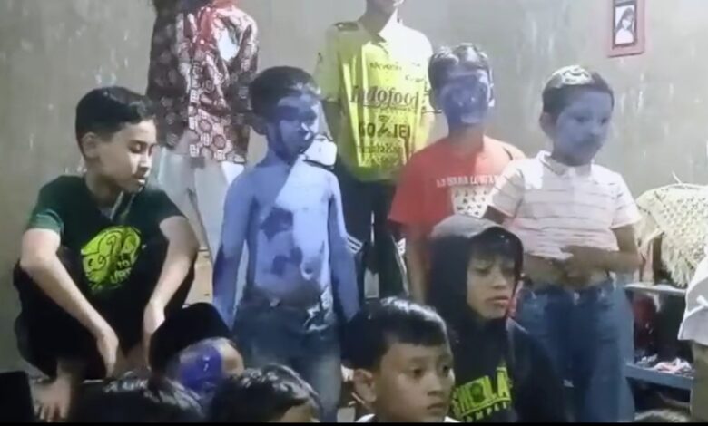 Serunya Tradisi Nobar Unik Ala Masyarakat di Ciranjang