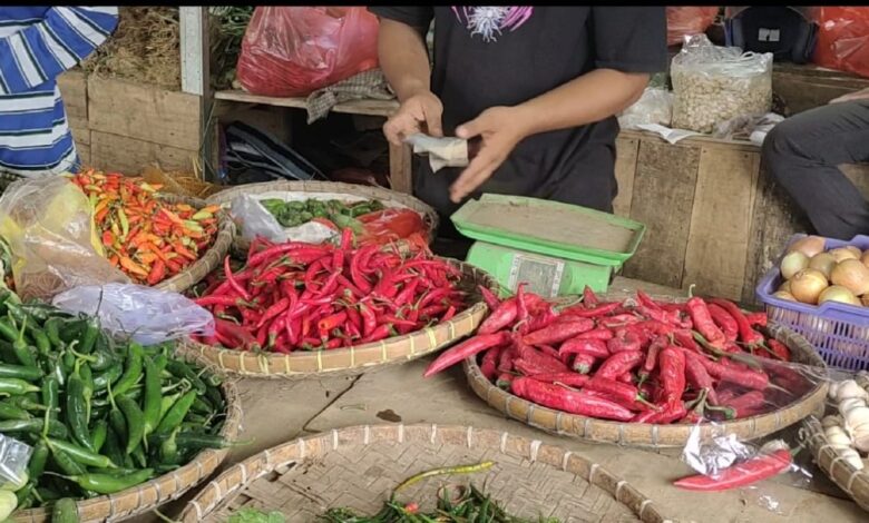 Makin Pedas! di Cianjur, Harga Cabai Naik jadi Rp80 Ribu per Kilogram