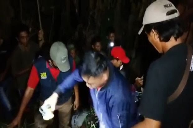 Kerangka manusia ditemukan warga cianjur di dasar jurang