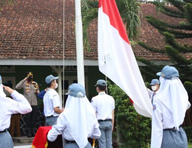 Kapolres Cianjur berpesan pada pelajar