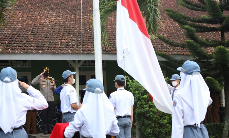 Kapolres Cianjur berpesan pada pelajar