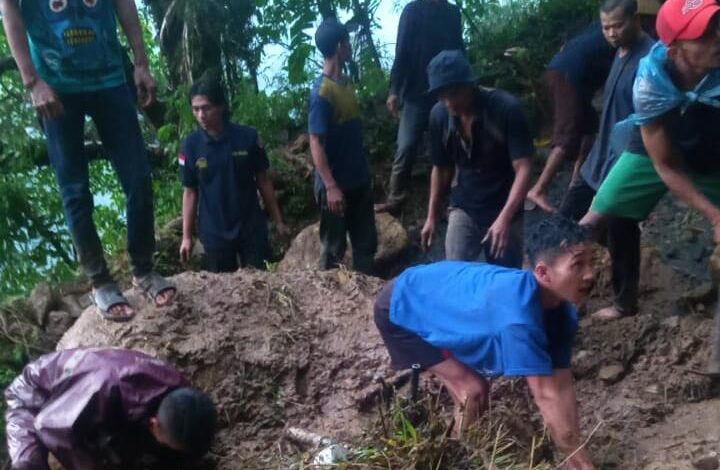 Longsor di Naringgul, Seorang Anak Meninggal Dunia Tertimbun Longsor