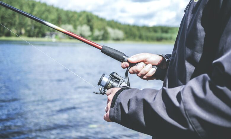 Arti Mimpi Melihat Orang Memancing Ikan