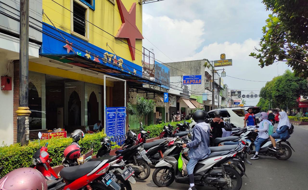 Terapkan Tarif Berlangganan, Juru Parkir Cianjur: Penghasilan Pasti Terganggu!